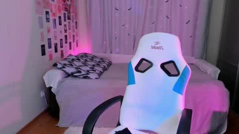 Vanessa online show from 23, 2, 2025