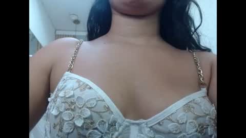 Snapshot of vanessa_f chatting on 13, 6, 2026 vanessa online show from 13, 6, 2026