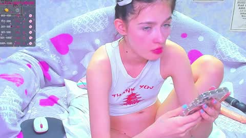 Snapshot of vanessa_florence chatting on 12, 12, 2024 RUSSIAN BARBIE BABE online show from 12, 12, 2024