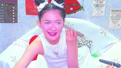 Snapshot of vanessa_florence chatting on 16, 12, 2024 RUSSIAN BARBIE BABE online show from 16, 12, 2024