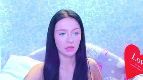 Snapshot of vanessa_florence chatting on 10, 10, 2025 RUSSIAN BARBIE BABE online show from 10, 10, 2025