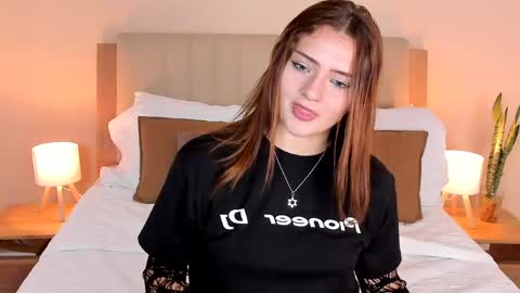 Snapshot of vanessa_foxyy chatting on 20, 5, 2026 vanessa_foxyy online show from 20, 5, 2026