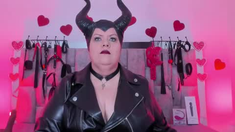 Vanessa online show from 15, 2, 2025