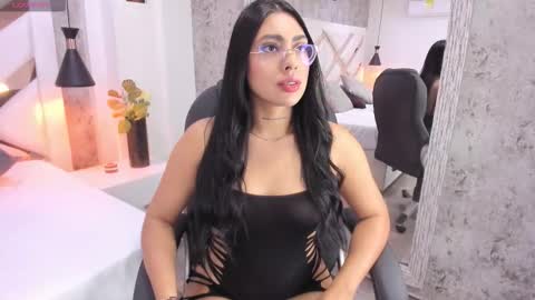 Vanessa  online show from 20, 12, 2025