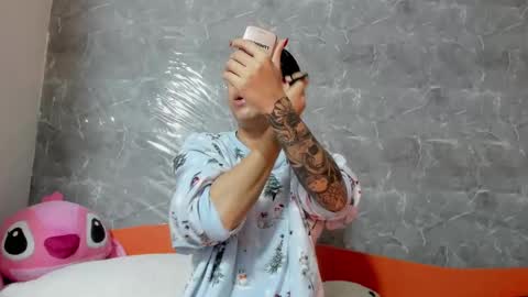 Snapshot of vanessaadol chatting on 13, 2, 2025 vanessaadol online show from 13, 2, 2025