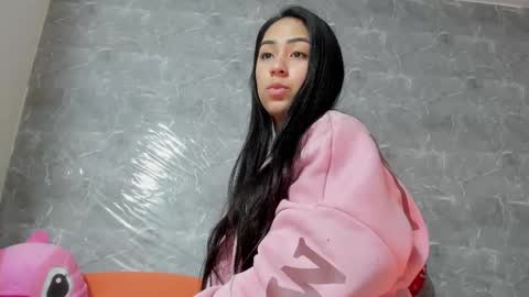 Snapshot of vanessaadol chatting on 2, 3, 2025 vanessaadol online show from 2, 3, 2025