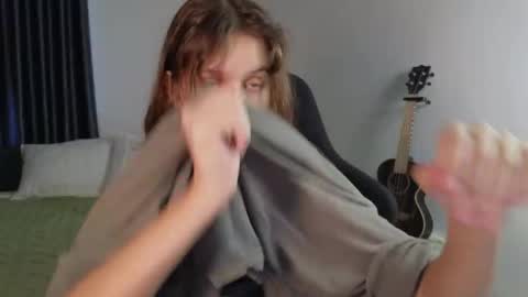 vanessa online show from 15, 9, 2025