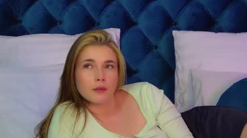 Vanessa online show from 3, 5, 2026