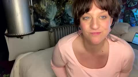 Snapshot of vanessarose24 chatting on 6, 3, 2025 Vanessa Rose online show from 6, 3, 2025