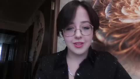vanessashadow online show from 19, 9, 2025