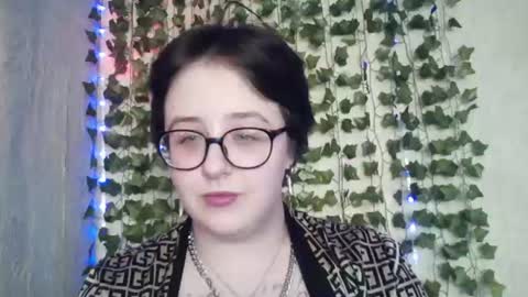 vanessashadow online show from 10, 6, 2026