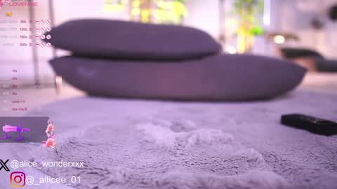 Vanessa Simon online show from 7, 2, 2025