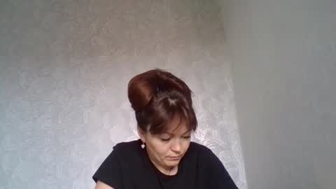 vanessasmuthh online show from 30, 6, 2026