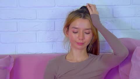 VanessaVienne online show from 17, 2, 2026