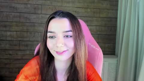 Snapshot of vanessavienne chatting on 25, 4, 2026 VanessaVienne online show from 25, 4, 2026