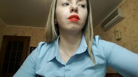 VanillaMuffin online show from 9, 2, 2025