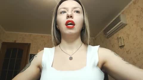 VanillaMuffin online show from 15, 2, 2025