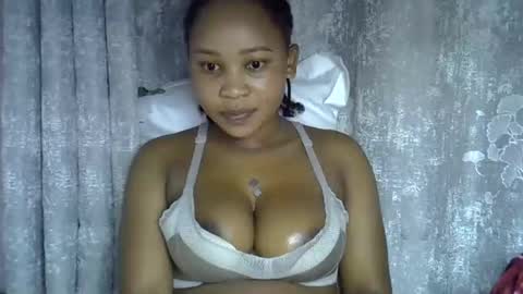 Snapshot of vanillavenus chatting on 1, 5, 2026 vanillavenus online show from 1, 5, 2026