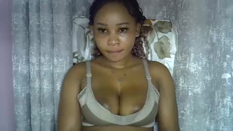 Snapshot of vanillavenus chatting on 20, 5, 2026 vanillavenus online show from 20, 5, 2026
