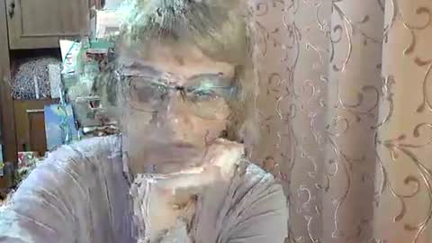 Snapshot of vanillaxcreamy chatting on 19, 2, 2025 Vanillaxcreamy online show from 19, 2, 2025