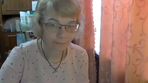 Snapshot of vanillaxcreamy chatting on 1, 3, 2025 Vanillaxcreamy online show from 1, 3, 2025