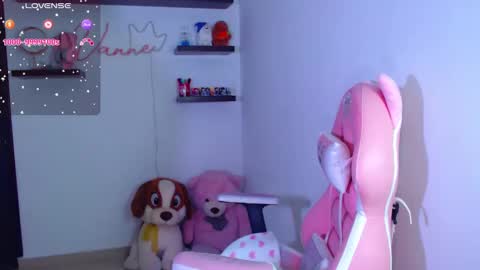 Snapshot of vannessa_shy chatting on 26, 2, 2025 Vanesa online show from 26, 2, 2025