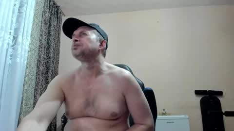 vano_822 online show from 14, 5, 2026