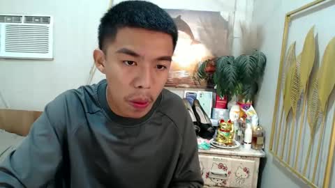 Snapshot of vanxxx2005 chatting on 23, 2, 2025 vanxxx2005 online show from 23, 2, 2025