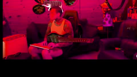siphonophordustbunny online show from 4, 7, 2026