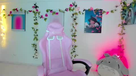 vaura222 online show from 14, 12, 2024