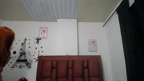 Aurora Cooper online show from 27, 10, 2025