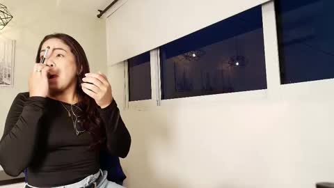 Victoria online show from 7, 11, 2025