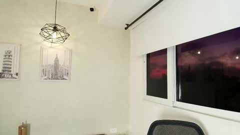 Victoria online show from 8, 11, 2025