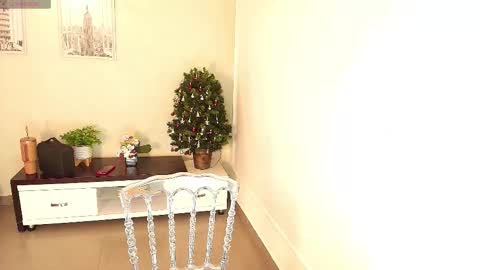 Victoria online show from 25, 11, 2025