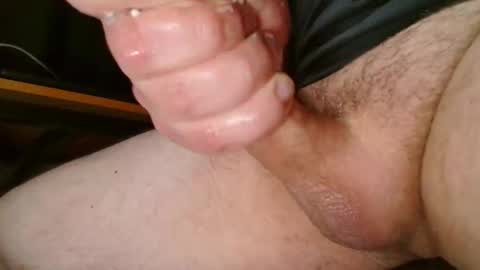 Snapshot of veepz13579 chatting on 18, 11, 2025 Tom online show from 18, 11, 2025