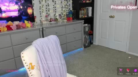 vegas_romance online show from 24, 2, 2025