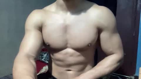 Snapshot of veilofstrength11 chatting on 4, 12, 2025 veilofstrength11 online show from 4, 12, 2025