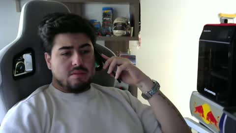 Snapshot of veils24 chatting on 20, 4, 2026 Charles online show from 20, 4, 2026