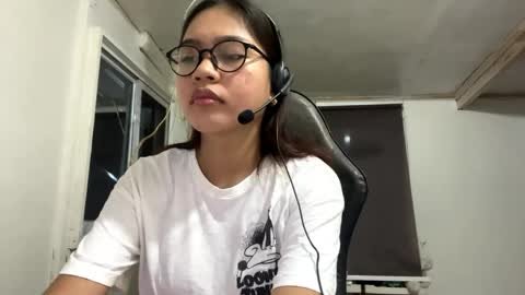 Snapshot of veliabiez chatting on 5, 6, 2026 Sophie online show from 5, 6, 2026