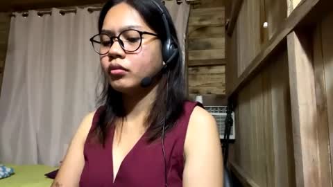 Snapshot of veliabiez chatting on 9, 6, 2026 Sophie online show from 9, 6, 2026