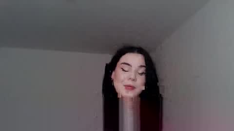 velinora_19 online show from 2, 11, 2025