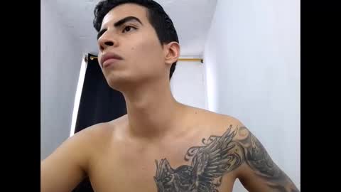 Snapshot of velk_hot1 chatting on 19, 12, 2024 velk_hot1 online show from 19, 12, 2024
