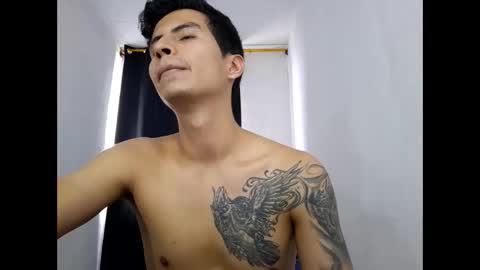 Snapshot of velk_hot1 chatting on 23, 12, 2024 velk_hot1 online show from 23, 12, 2024