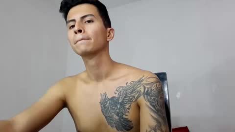 Snapshot of velk_hot1 chatting on 9, 3, 2025 velk_hot1 online show from 9, 3, 2025