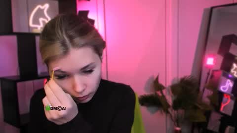 Snapshot of veloria_belle chatting on 1, 12, 2025 veloria_belle online show from 1, 12, 2025