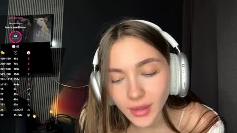 Nia online show from 9, 4, 2026