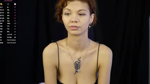 Snapshot of velvessence chatting on 14, 5, 2026 Chris online show from 14, 5, 2026