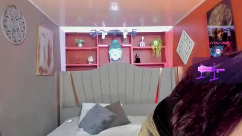 Isabella  online show from 19, 1, 2026