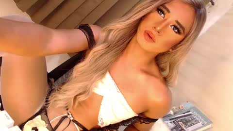 Richy will make you fall in love online show from 12, 3, 2025