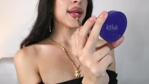 Velvet  online show from 4, 6, 2026